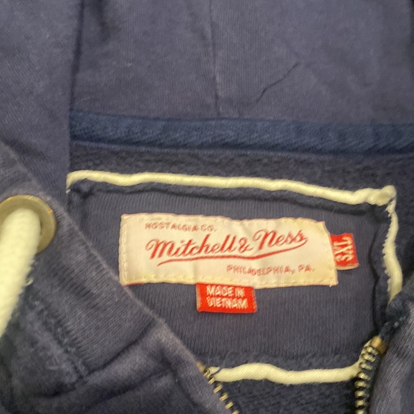 Mitchell and Ness Chicago Bears zip hoodie - Picture 3 of 8